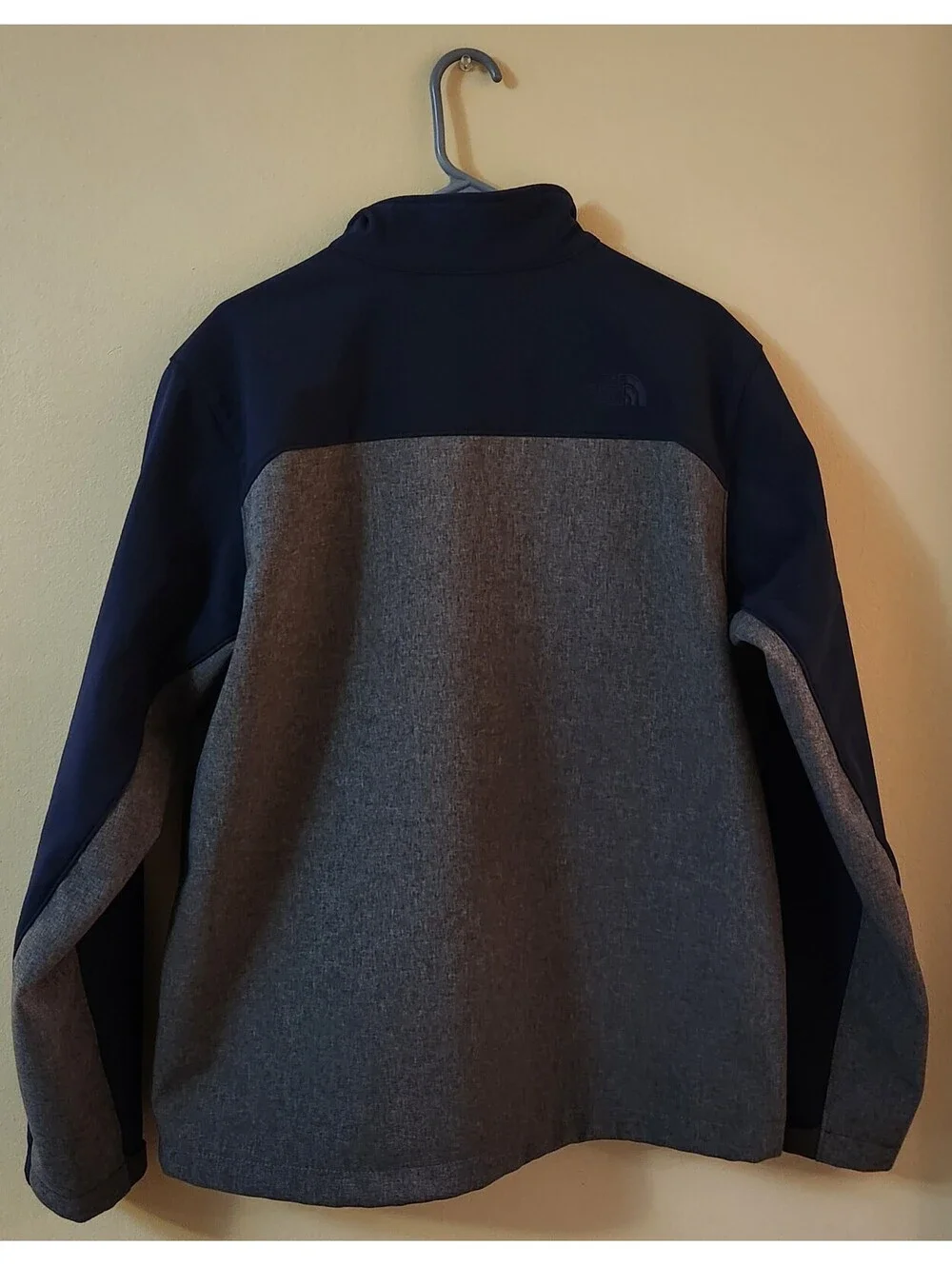 The North Face Men’s Large Jacket New Blue Gray Full Zip Coat High Quality